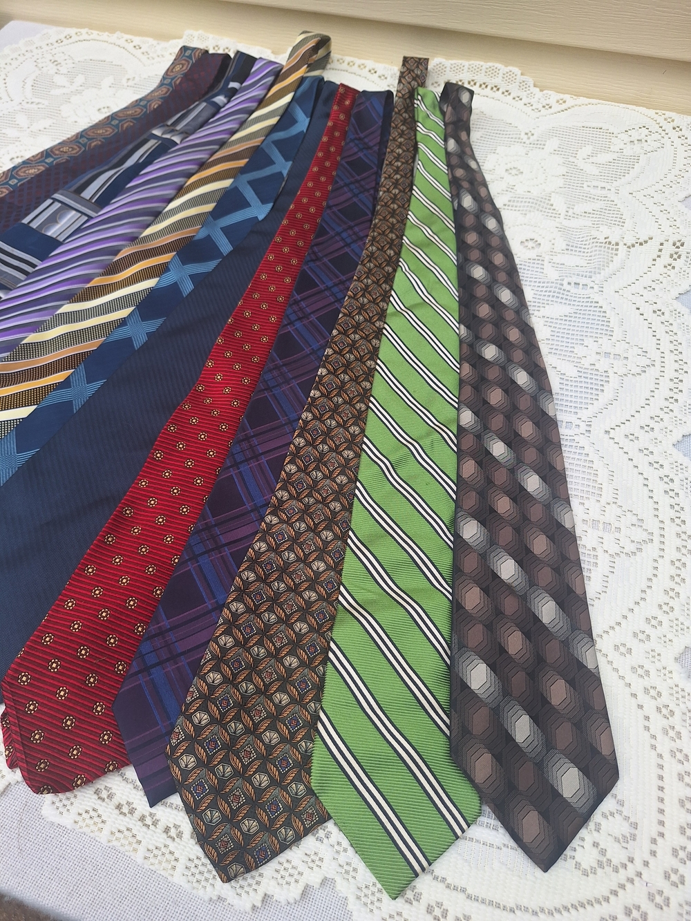 Men's Assorted Patterned Neckties - Multi-Color Set - Picture 4 of 7
